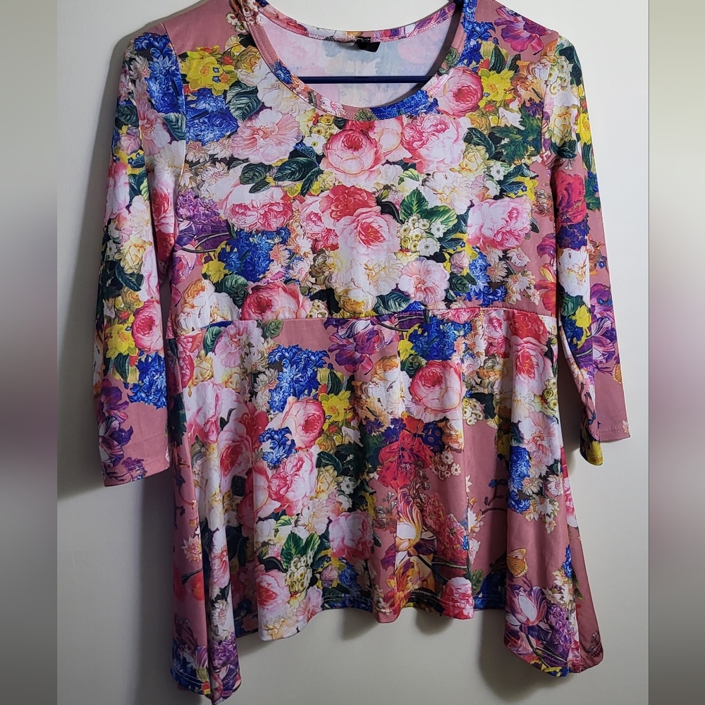 Laris Womens Top Small